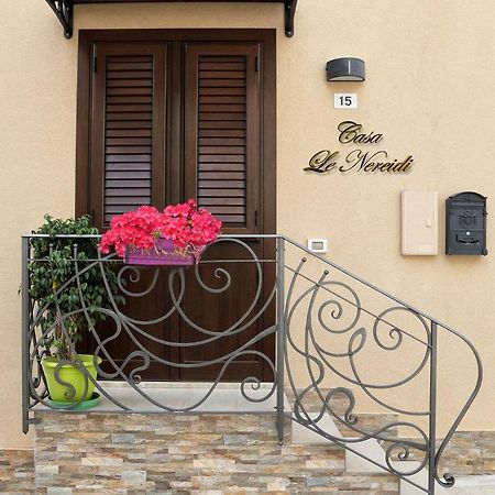 Casa Le Nereidi Lägenhet Castellammare del Golfo Exteriör bild