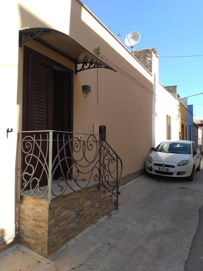 Casa Le Nereidi Lägenhet Castellammare del Golfo Exteriör bild